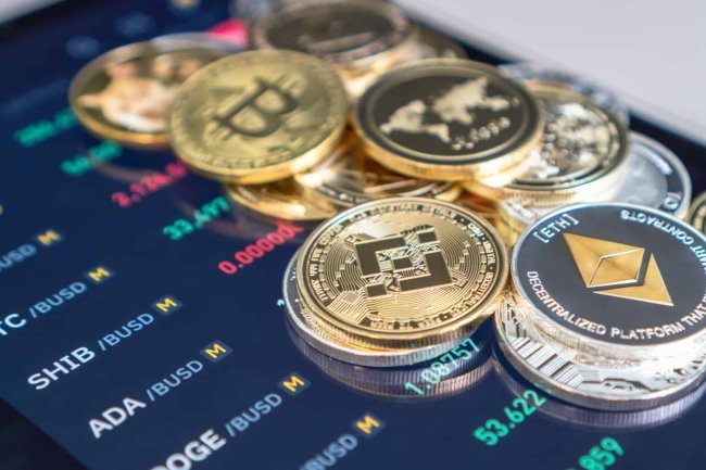 Federal Authorities Charge Three Crypto Firms and 15 Individuals in Market Manipulation and Fraud Case